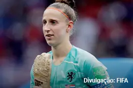 Sari van Veenendaal foi eleita a Luva de Ouro da Copa do Mundo da FIFA Feminina 2019