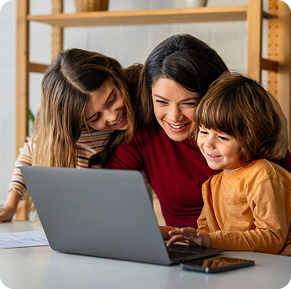Matéria Pais e Filhos sobre como a internet pode ampliar o aprendizado de crianças e adolescentes
